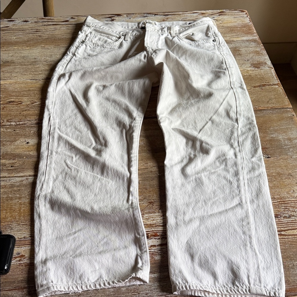 Citizens Of Humanity Emery High Rise Relaxed Crop Jeans in Off-White